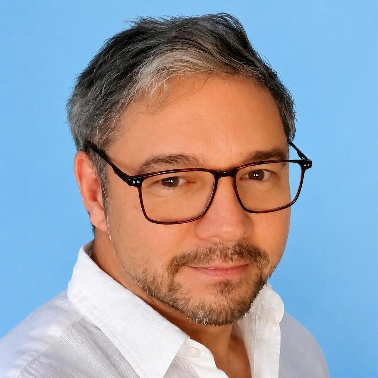 Luis Kiatake